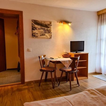 مبيت وإفطار بيروانغ Haus Daheim المظهر الخارجي الصورة